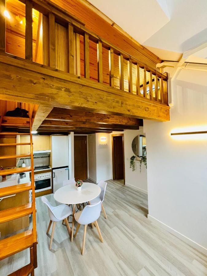 El Atico Nuevo En El Centro Con Ascensor, Garaje, Aire Acondicionado Y Wifi Appartement Biescas  Buitenkant foto